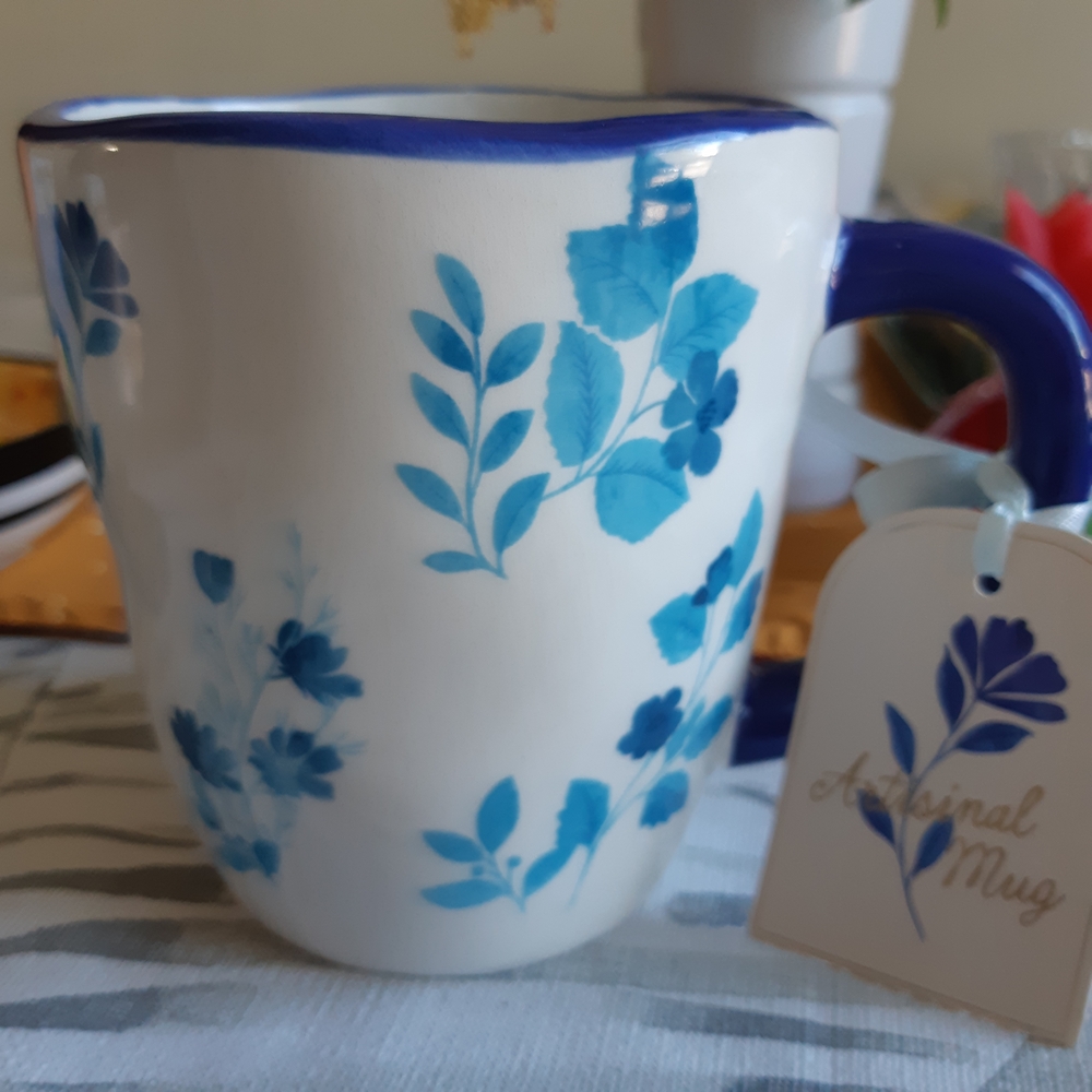 Blue and White Floral Patterned Mug